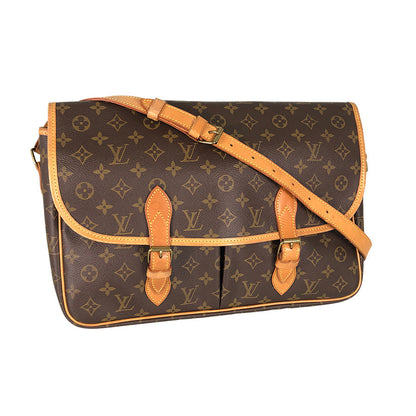 LOUIS VUITTON Shoulder Bag