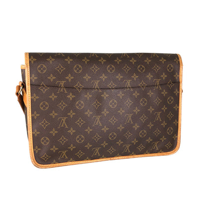 LOUIS VUITTON Shoulder Bag