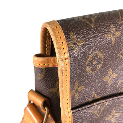 LOUIS VUITTON Shoulder Bag