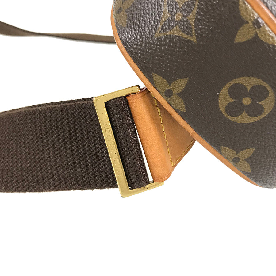 LOUIS VUITTON Waist pouch