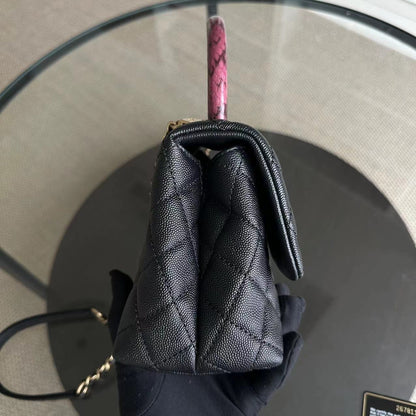 *Like New* Caviar Coco Handle Small Quilted Calfskin Exotic Handle Black GHW No 26