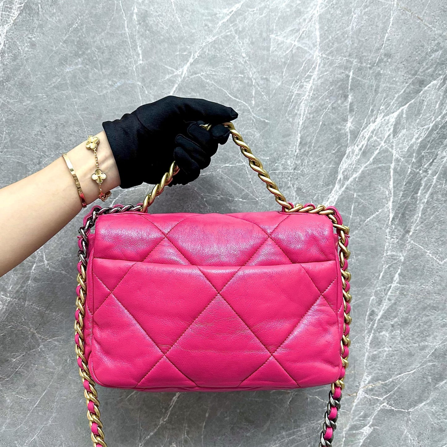 *Like New Full Set* C19 Small Goatskin Hot Pink GHW No 29
