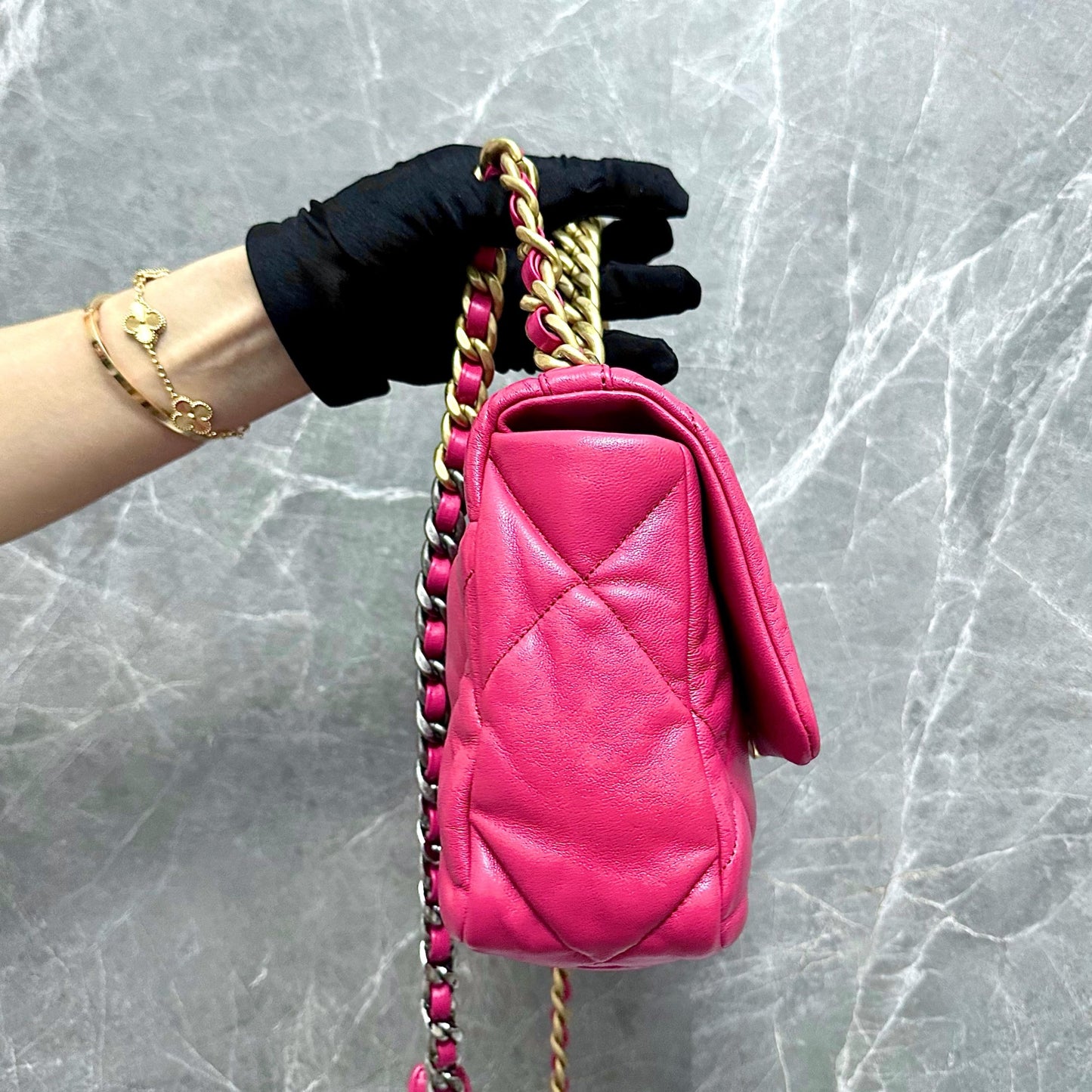 *Like New Full Set* C19 Small Goatskin Hot Pink GHW No 29