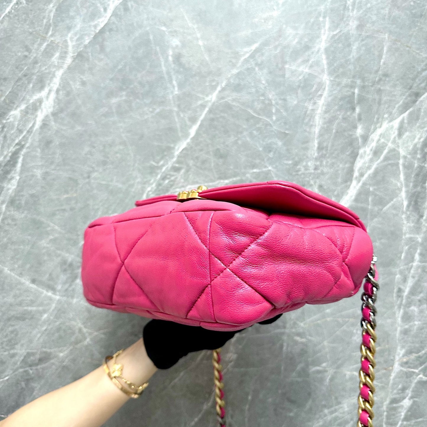 *Like New Full Set* C19 Small Goatskin Hot Pink GHW No 29