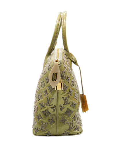 Louis Vuitton grey patent monnogrammed bag  AVC1962