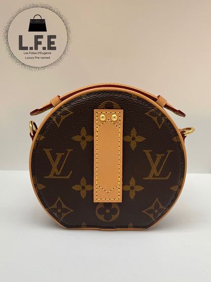 Louis Vuitton - Boîte à chapeau mini