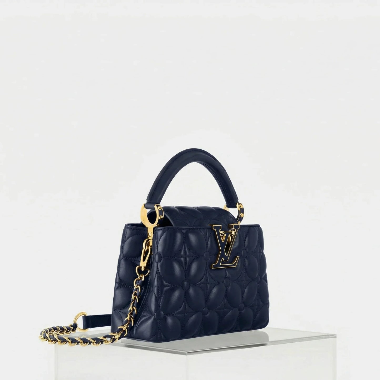 Capucines Mini Handbag Lamskin Leather