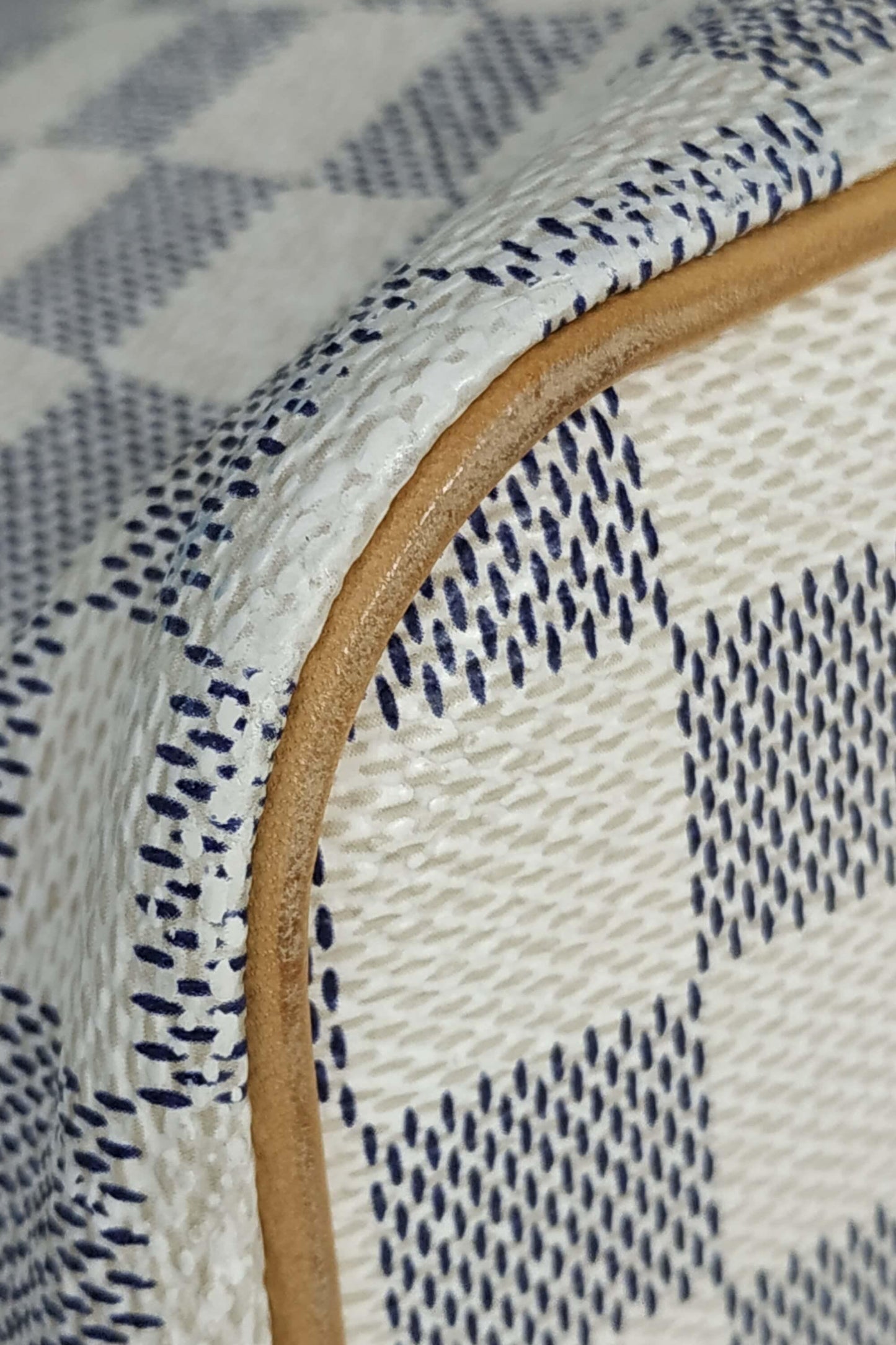 Damier Azur Saleya PM White Brown