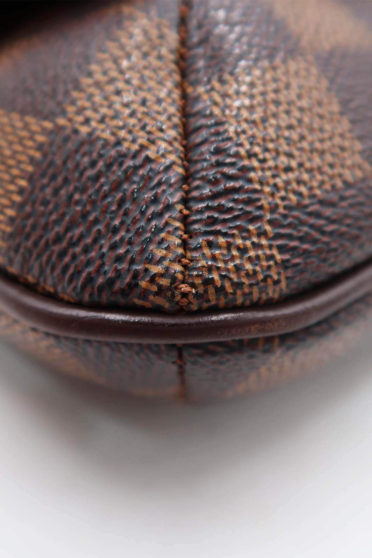 Damier Ebene Musette Tango Brown