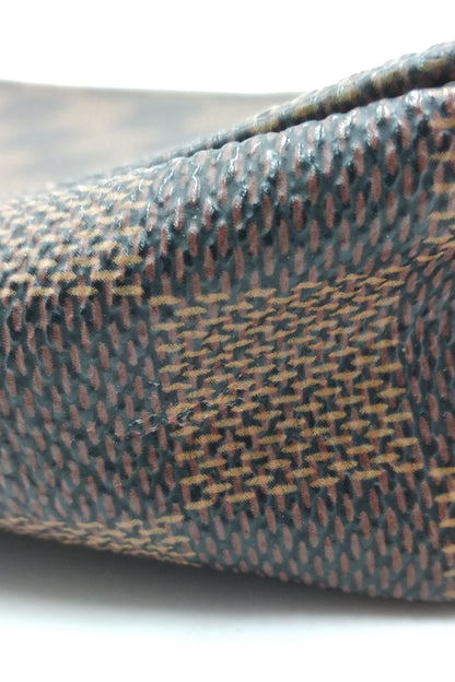 Damier Ebene Navona Pochette Brown