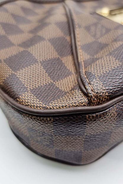 Damier Ebene Thames PM Brown