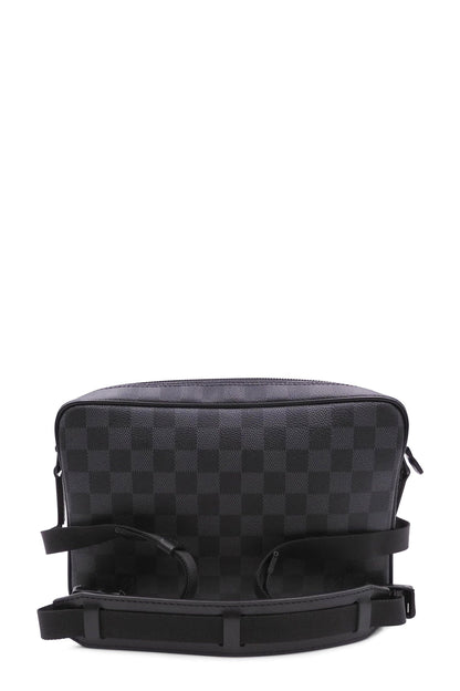 Damier Graphite Utility Messenger Black