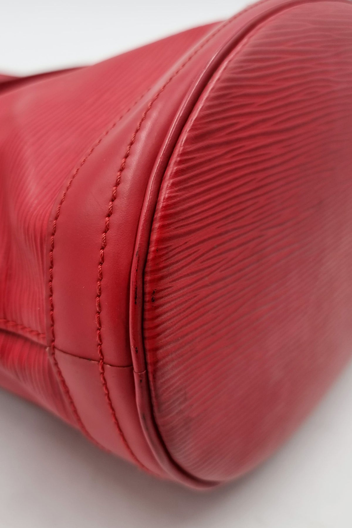 Epi Petit Bucket Tote Red