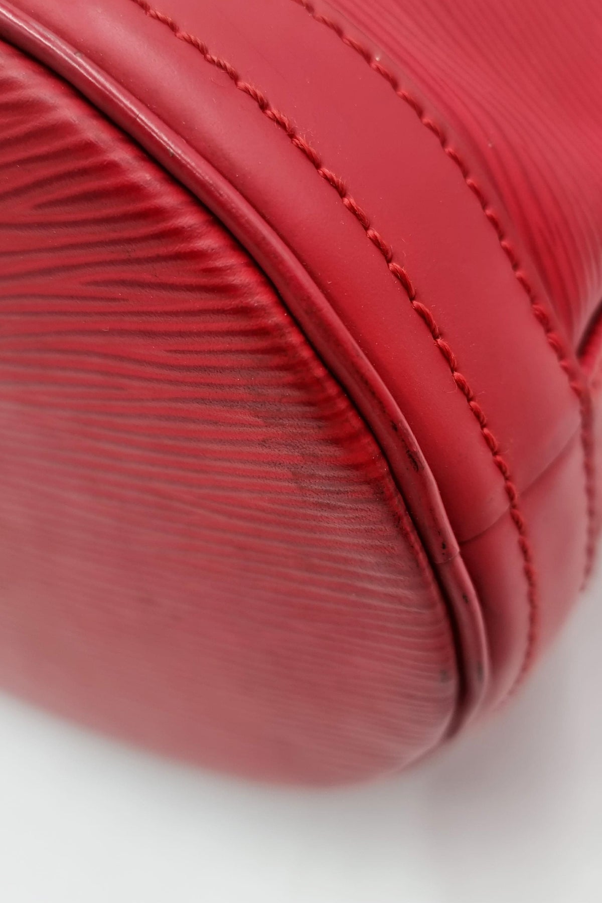 Epi Petit Bucket Tote Red