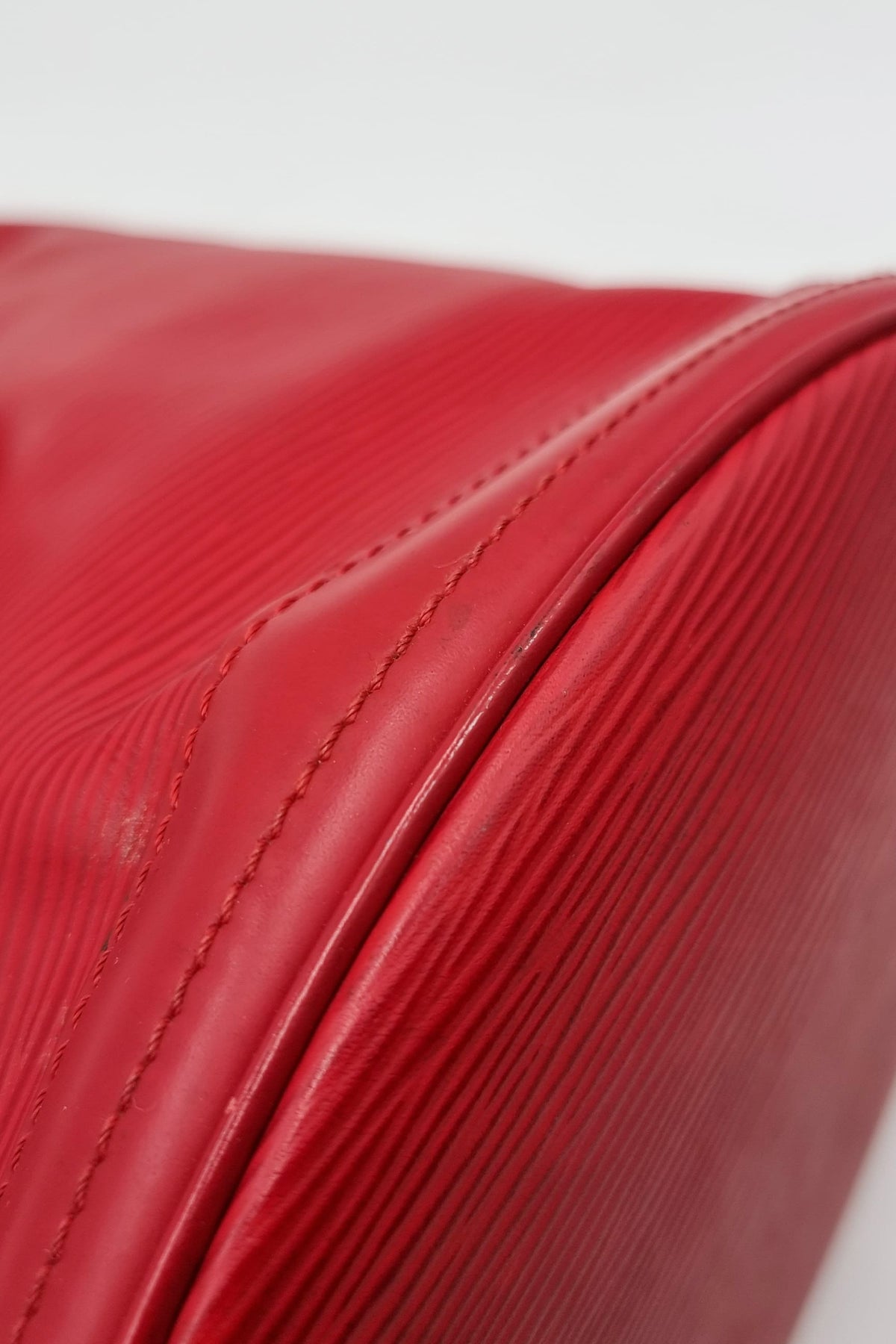 Epi Petit Bucket Tote Red