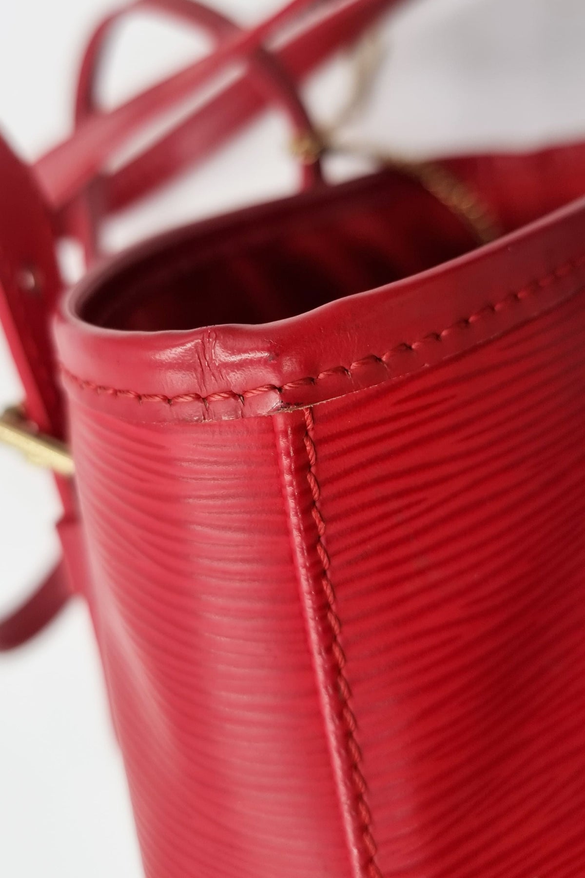 Epi Petit Bucket Tote Red