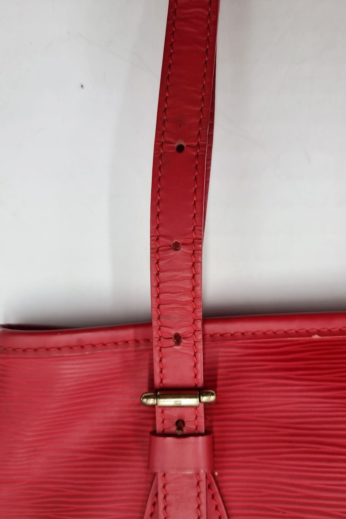 Epi Petit Bucket Tote Red
