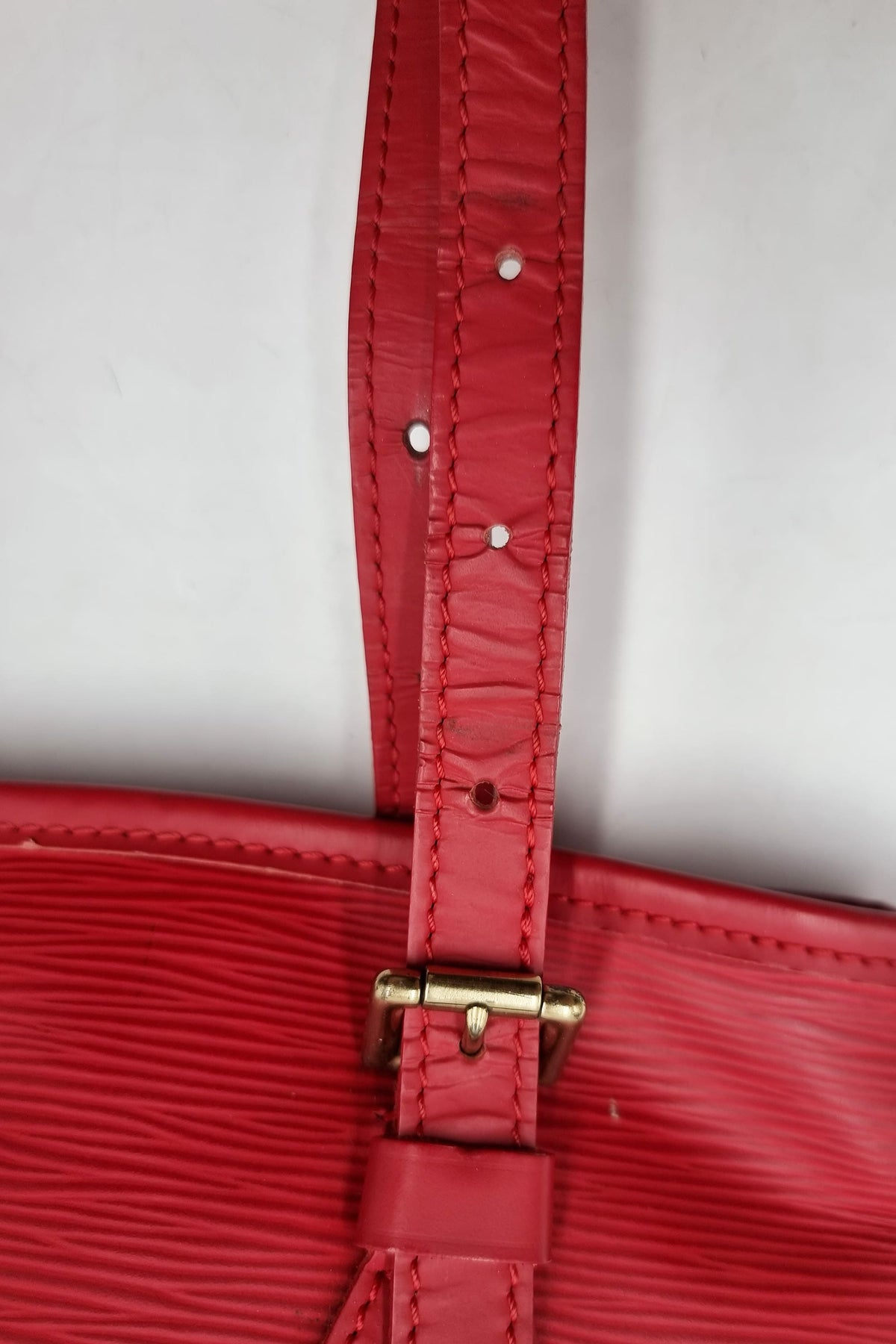 Epi Petit Bucket Tote Red