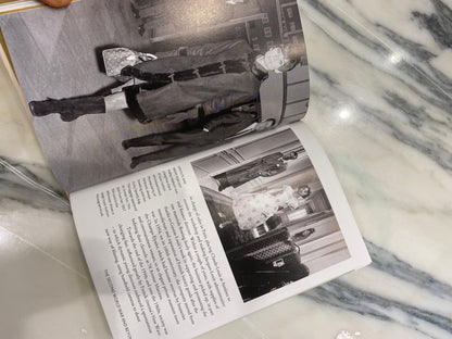 Little Book of Louis Vuitton: The Story of the Iconic Fashion House: (Little Book of Fashion)