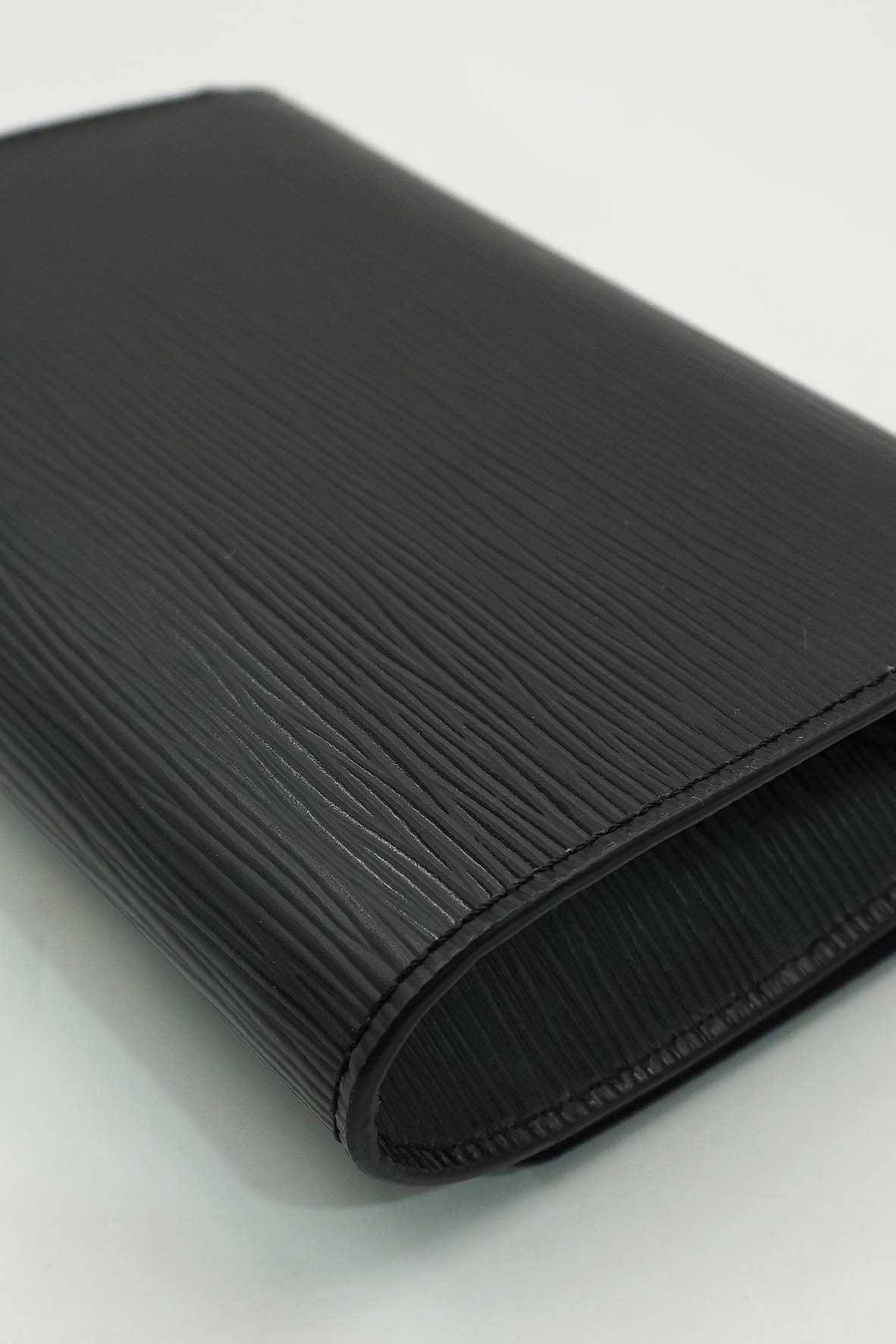 Louise PM Epi Leather Noir Black