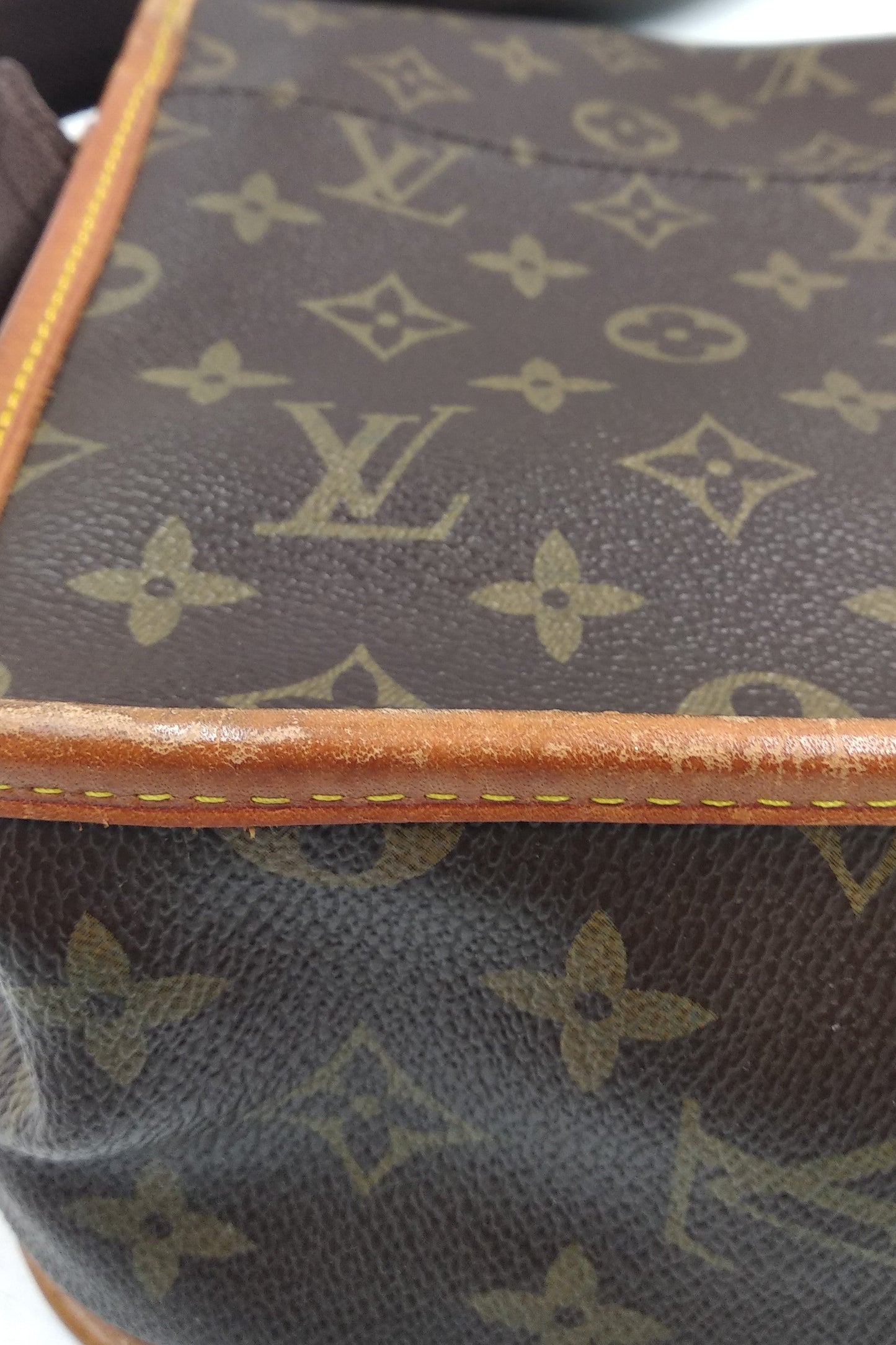 Monogram Bosphore Messenger GM Brown