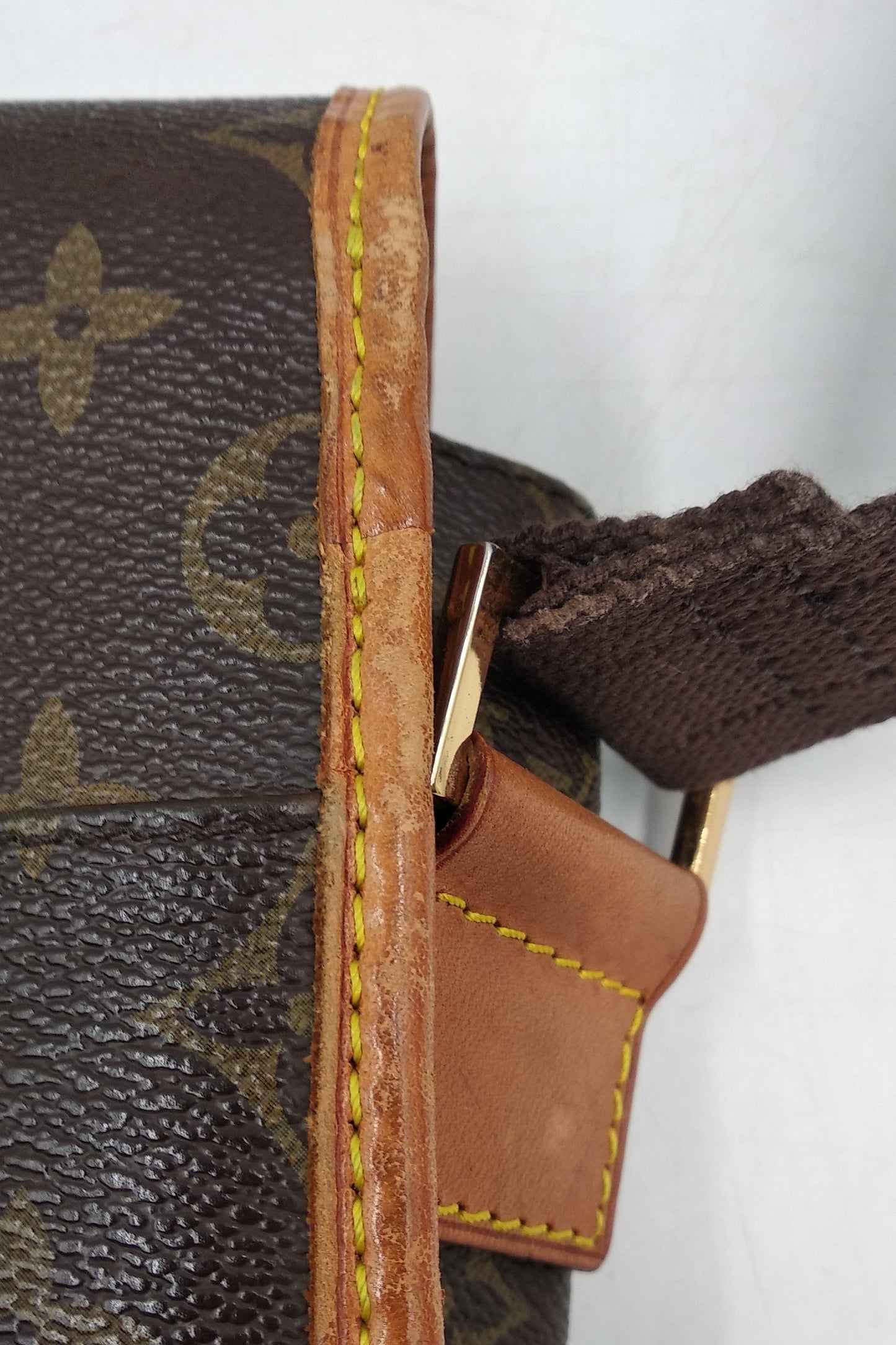 Monogram Bosphore Messenger GM Brown