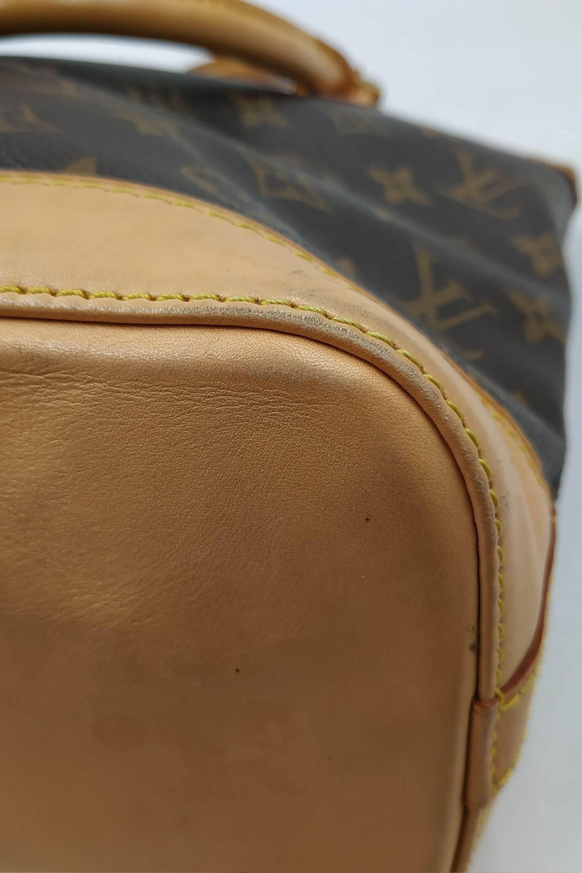 Monogram Lockit Vertical Brown