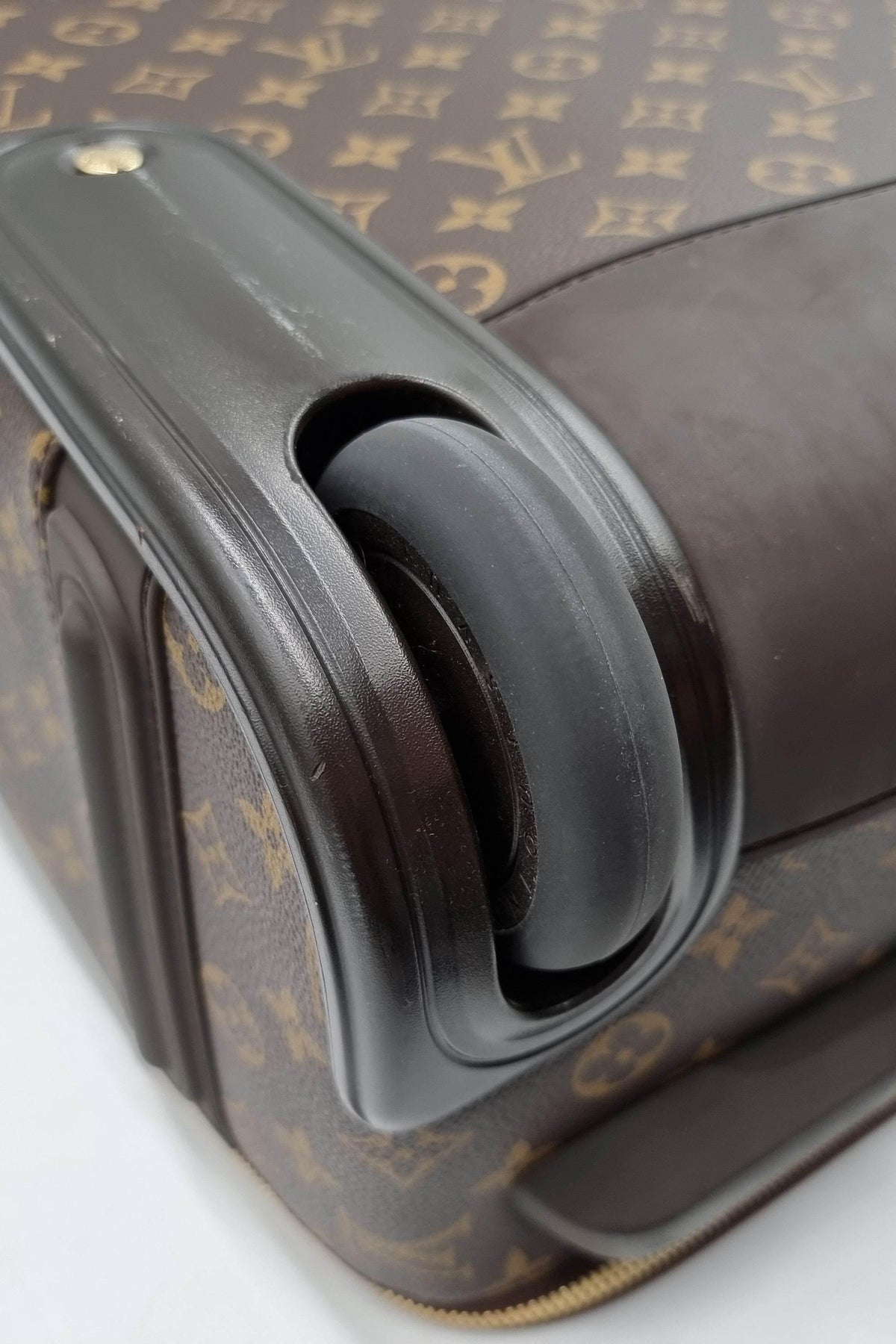 Monogram Pegase 55 Brown