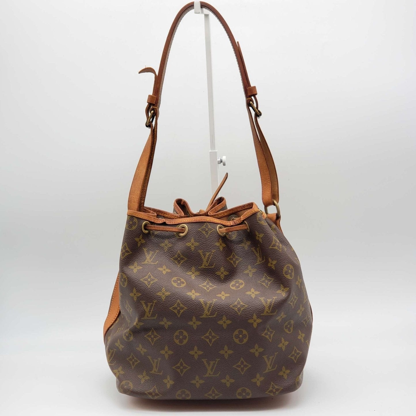 LOUIS VUITTON MONOGRAM PETIT NOE DRAWSTRING BAG