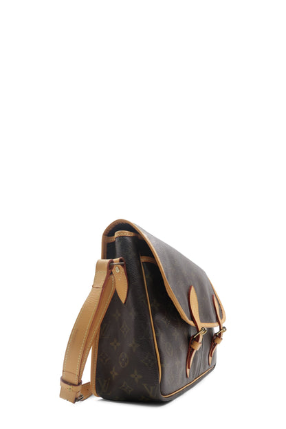 Monogram Sac Gibeciere GM Brown