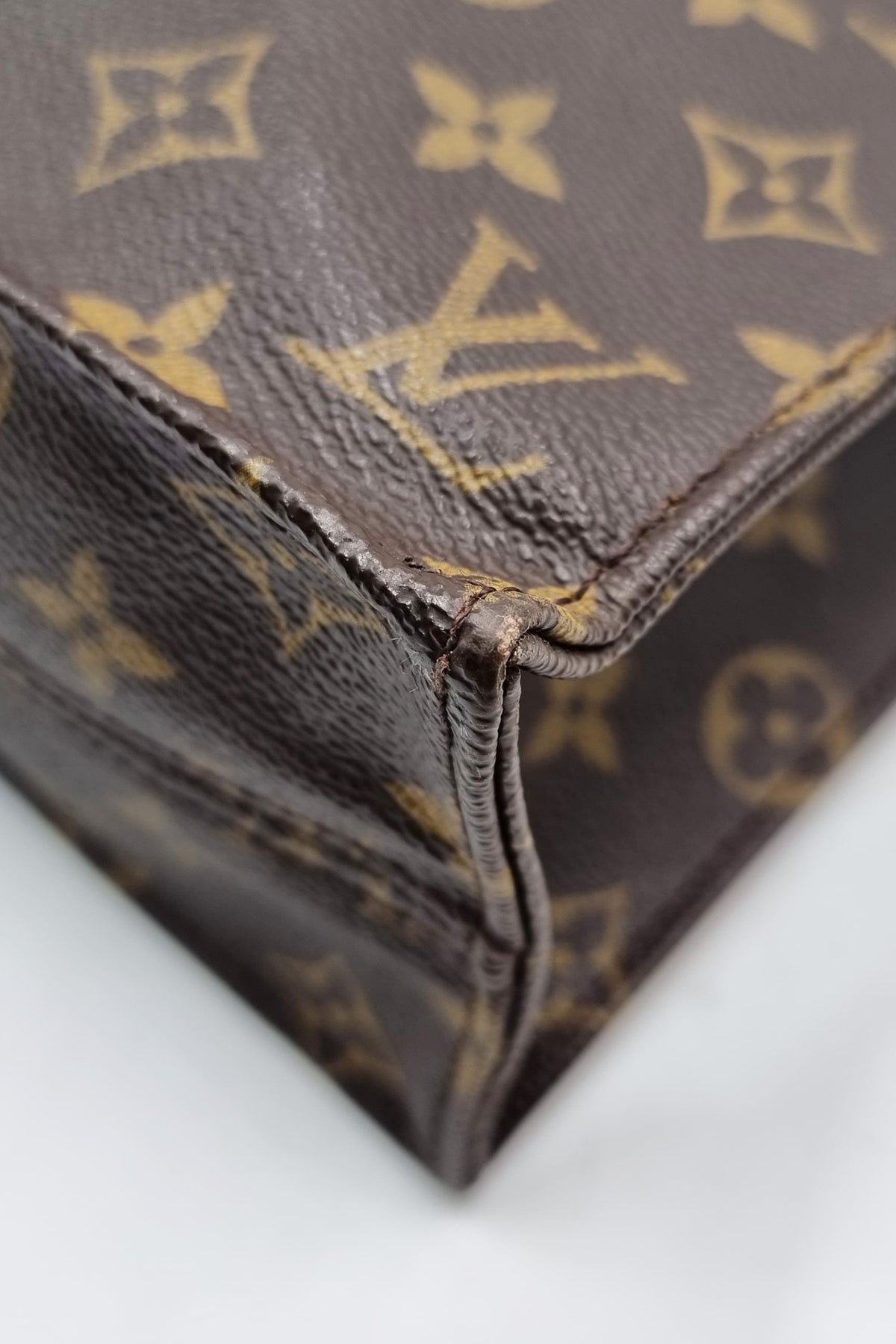 Monogram Sac Plat Brown