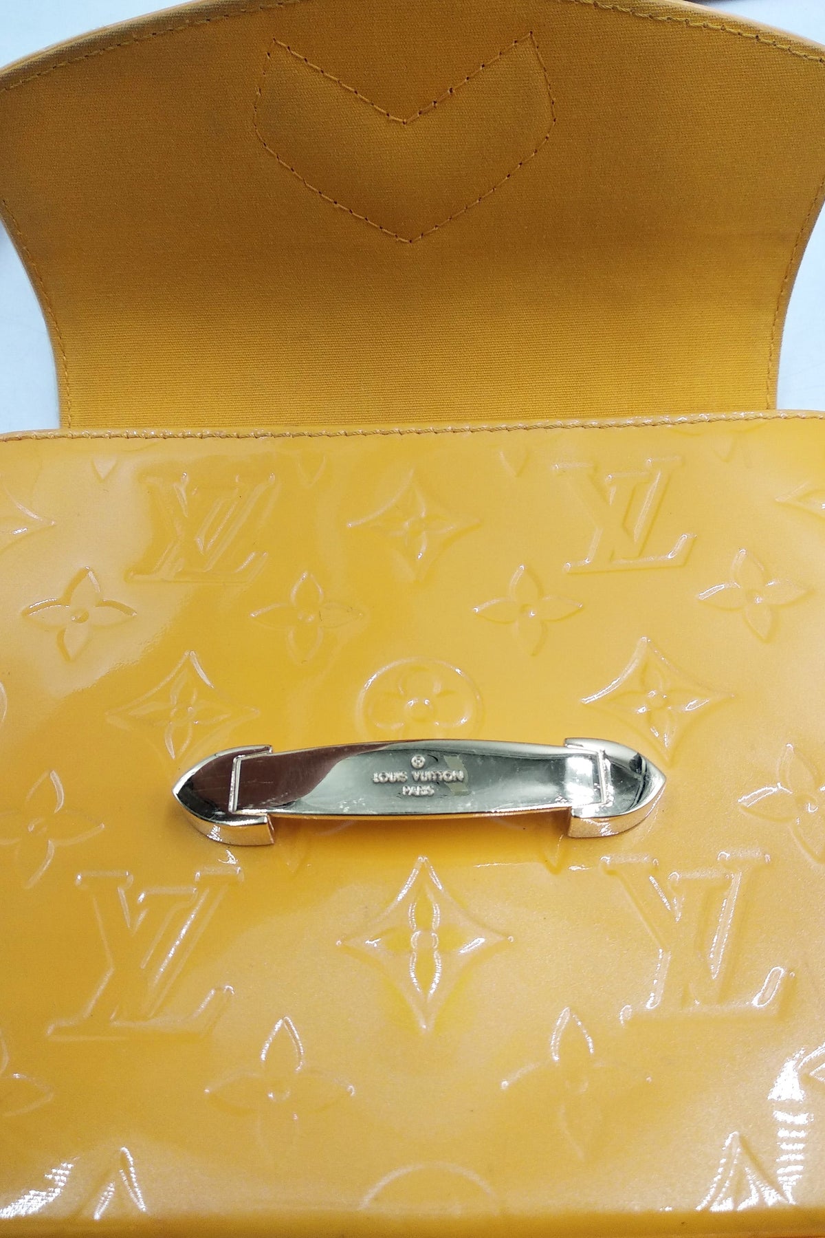 Monogram Vernis Bellflower PM Yellow