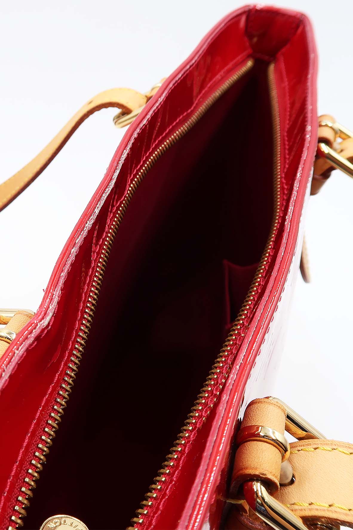Monogram Vernis Brentwood Tote Red