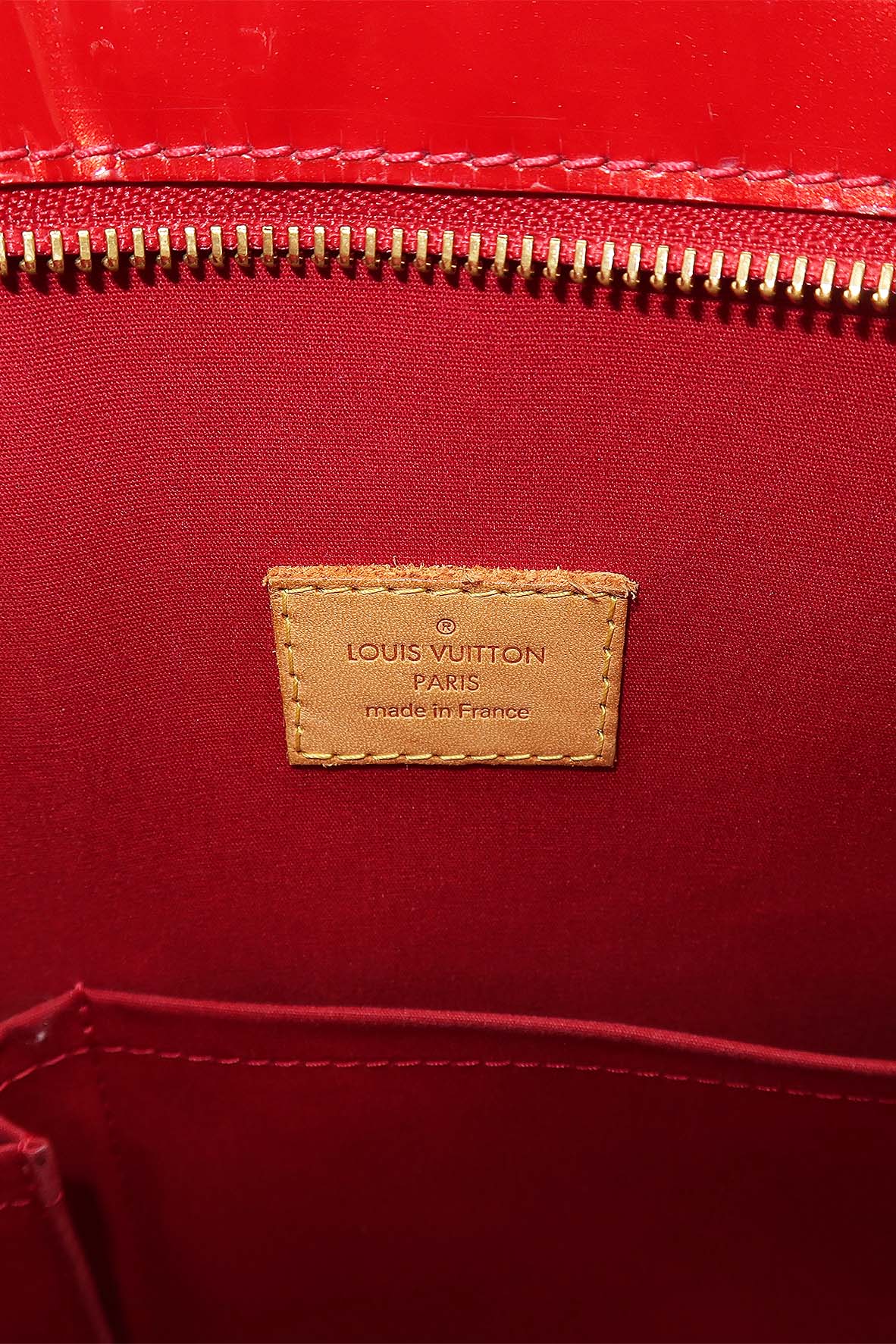 Monogram Vernis Brentwood Tote Red
