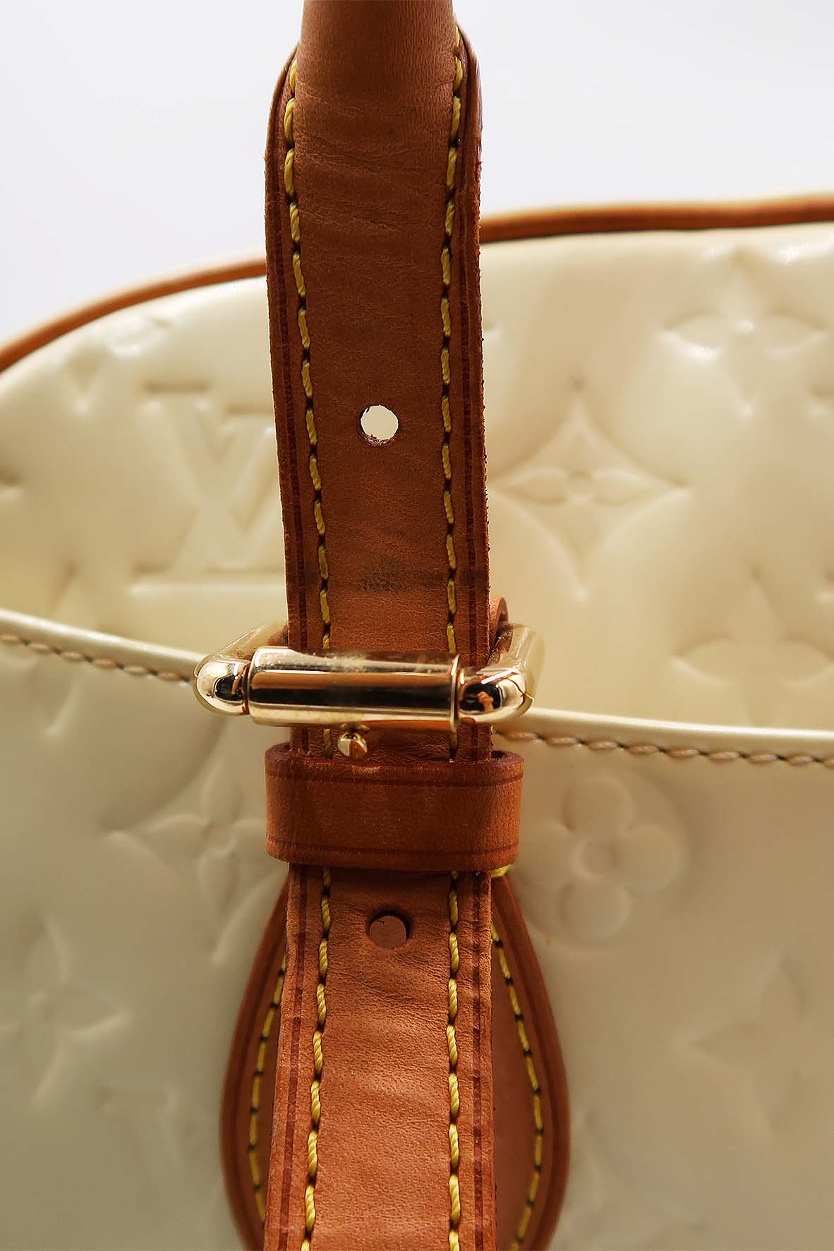 Monogram Vernis Summit Drive Bag Cream Brown