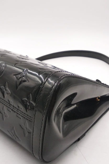 Monogram Vernis Venice MV Black