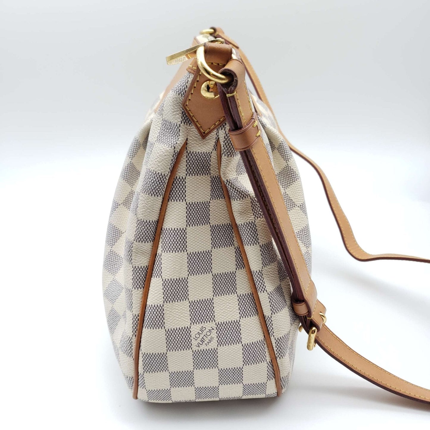 Louis Vuitton Siracusa MM Shoulder Bag