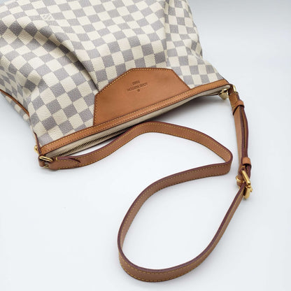 Louis Vuitton Siracusa MM Shoulder Bag