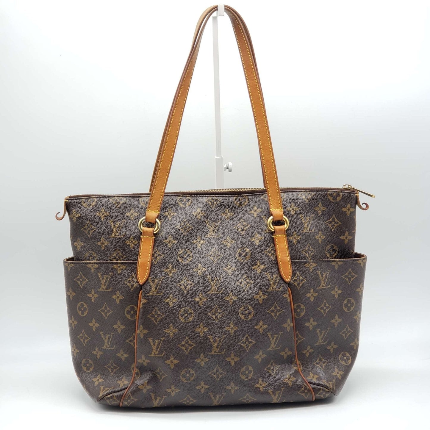 Louis Vuitton Totally MM Brown Monogram Tote Bag