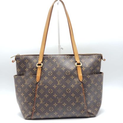 Louis Vuitton Totally MM Brown Monogram Tote Bag