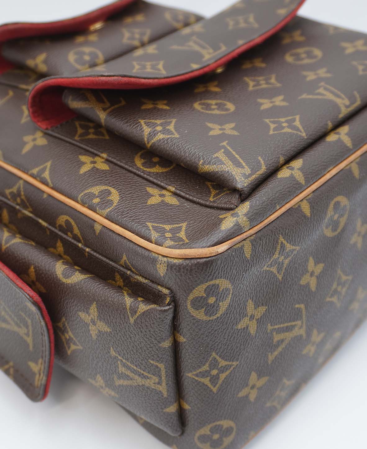 Monogram Excentri Cite Brown