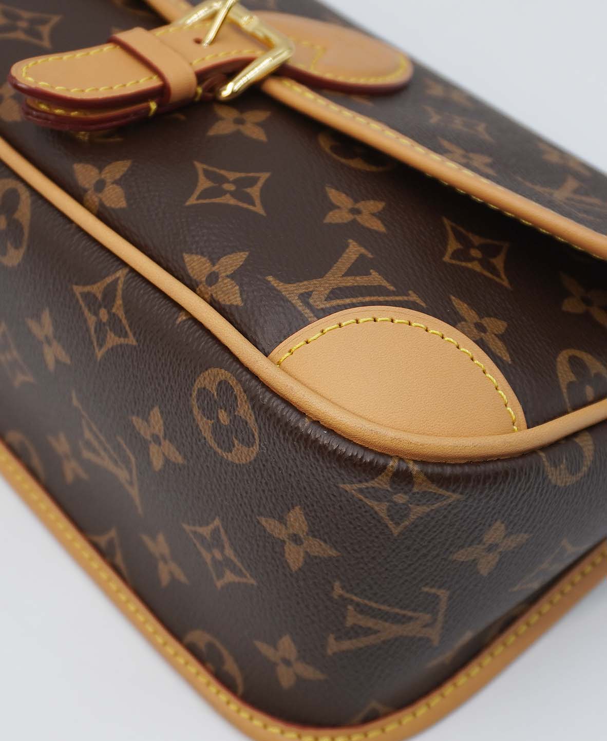 PM Diane Monogram Canvas with Strap Multicolor