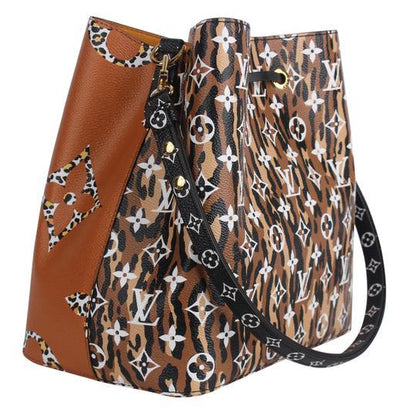 Louis Vuitton | NeoNoe Monogram Giant Jungle | M44717