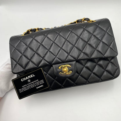 CHANEL VINTAGE CLASSIC FLAP MEDIUM CHAIN SHOULDER BAG BLACK LAMB SKIN 90219630