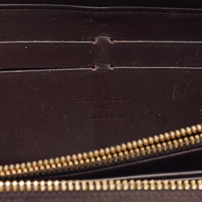 LOUIS VUITTON Amarante Monogram Vernis Zippy Wallet