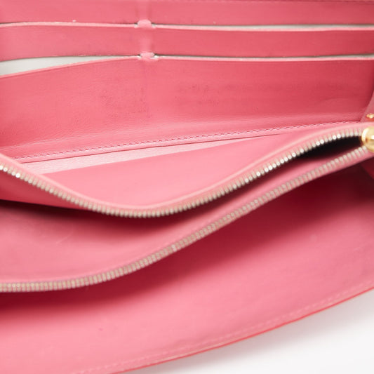 LOUIS VUITTON Framboise Monogram Vernis Sarah Wallet