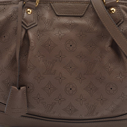 LOUIS VUITTON Poudre Mahina Leather Stellar PM Bag