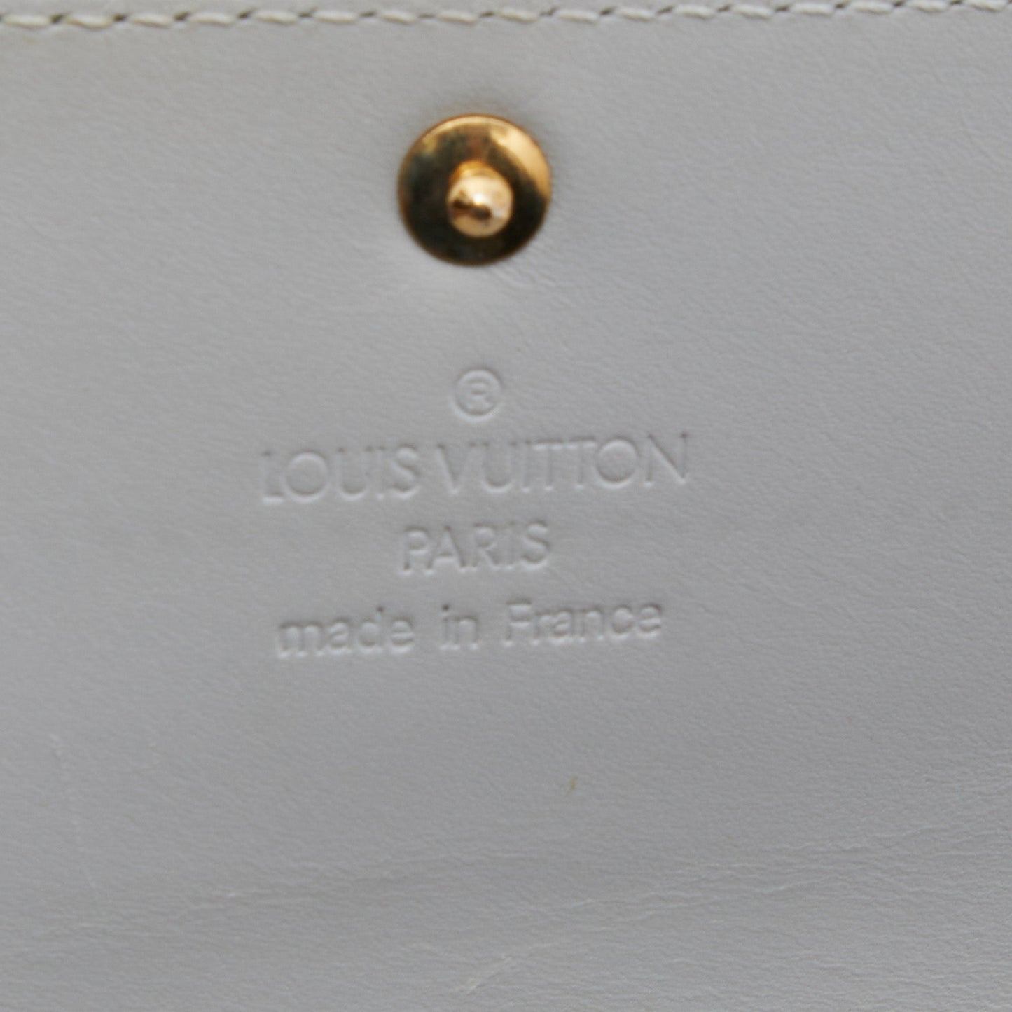 LOUIS VUITTON Silver Monogram Vernis Sarah Wallet