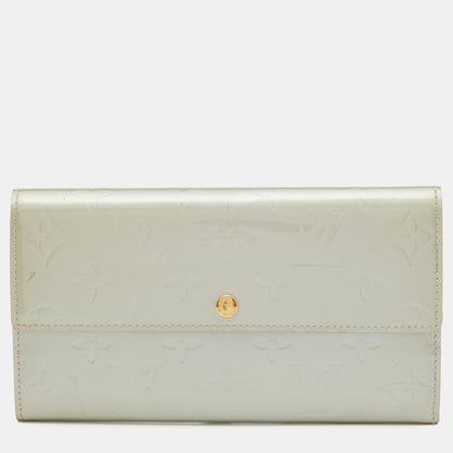 LOUIS VUITTON Silver Monogram Vernis Sarah Wallet