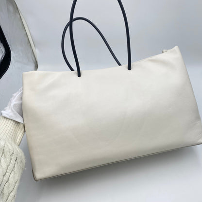 CHANEL VINTAGE ESSENTIAL TOTE HAND BAG WHITE CALF SKIN 90198155